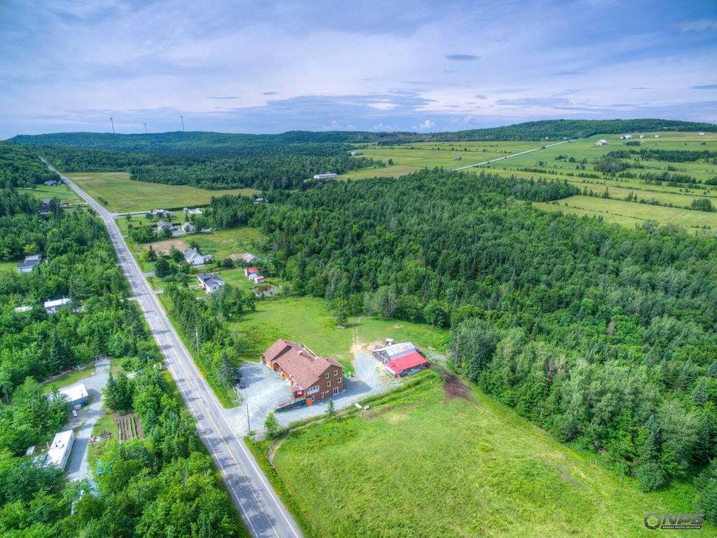 Le Gite Ambrelane Thetford Mines Exteriör bild